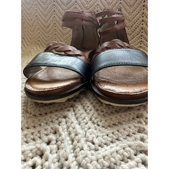 Remounted Leather Strap Sandals, Womens size 37 - Picture 3 of 7